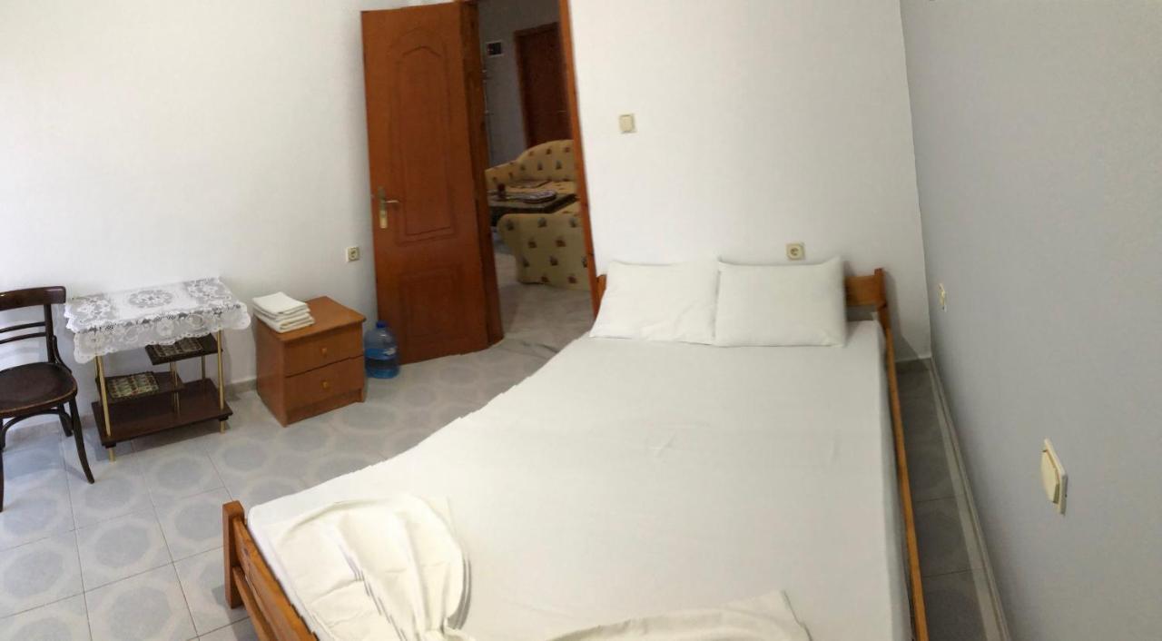 Dina House Apartment Himare Exterior photo